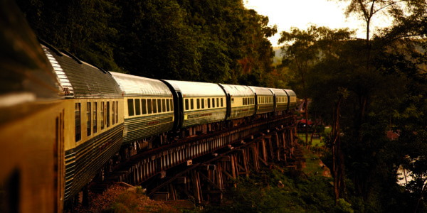 eastern oriential express train