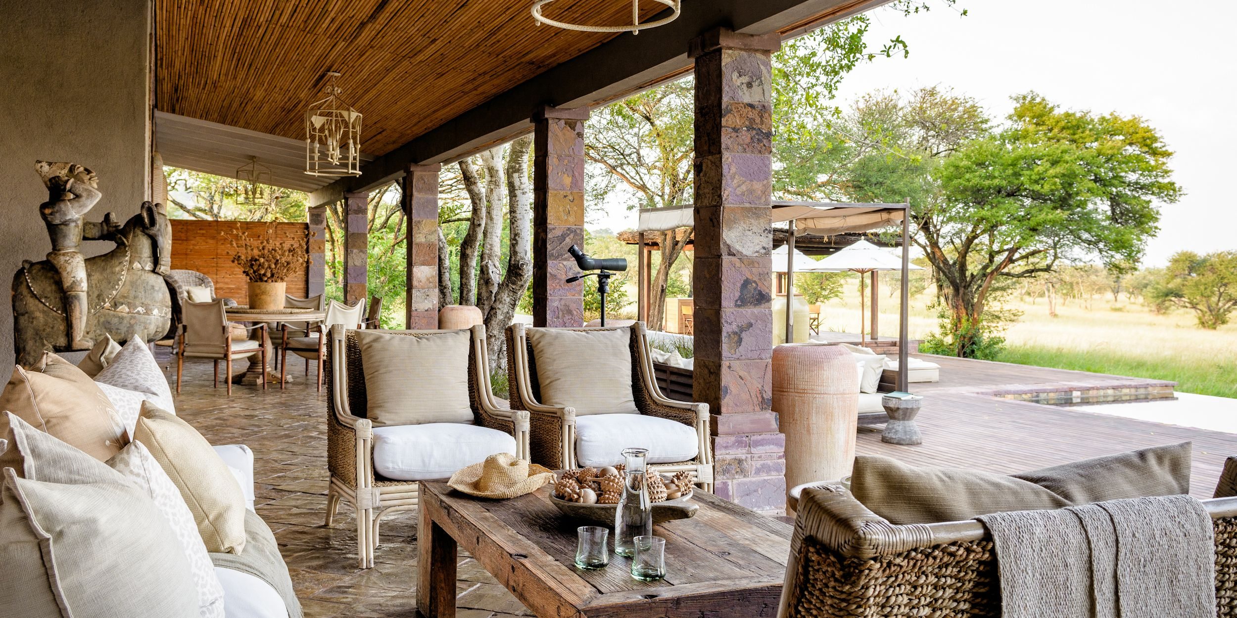 serengeti-house-lounge