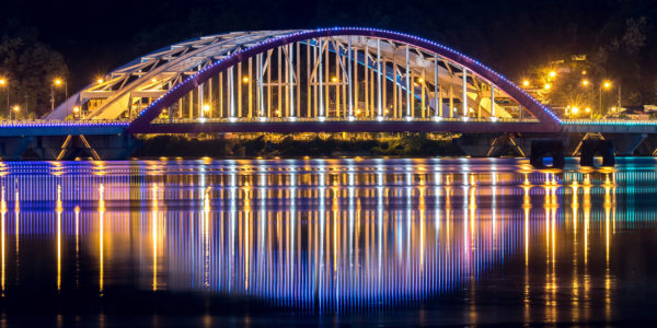 chuncheon-bridge-lighted-up-at-night-in-seoul-south-korea